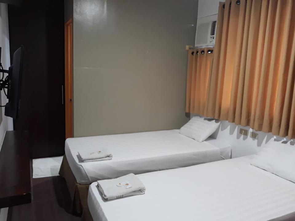 Hotel Kichi Legazpi Exterior photo